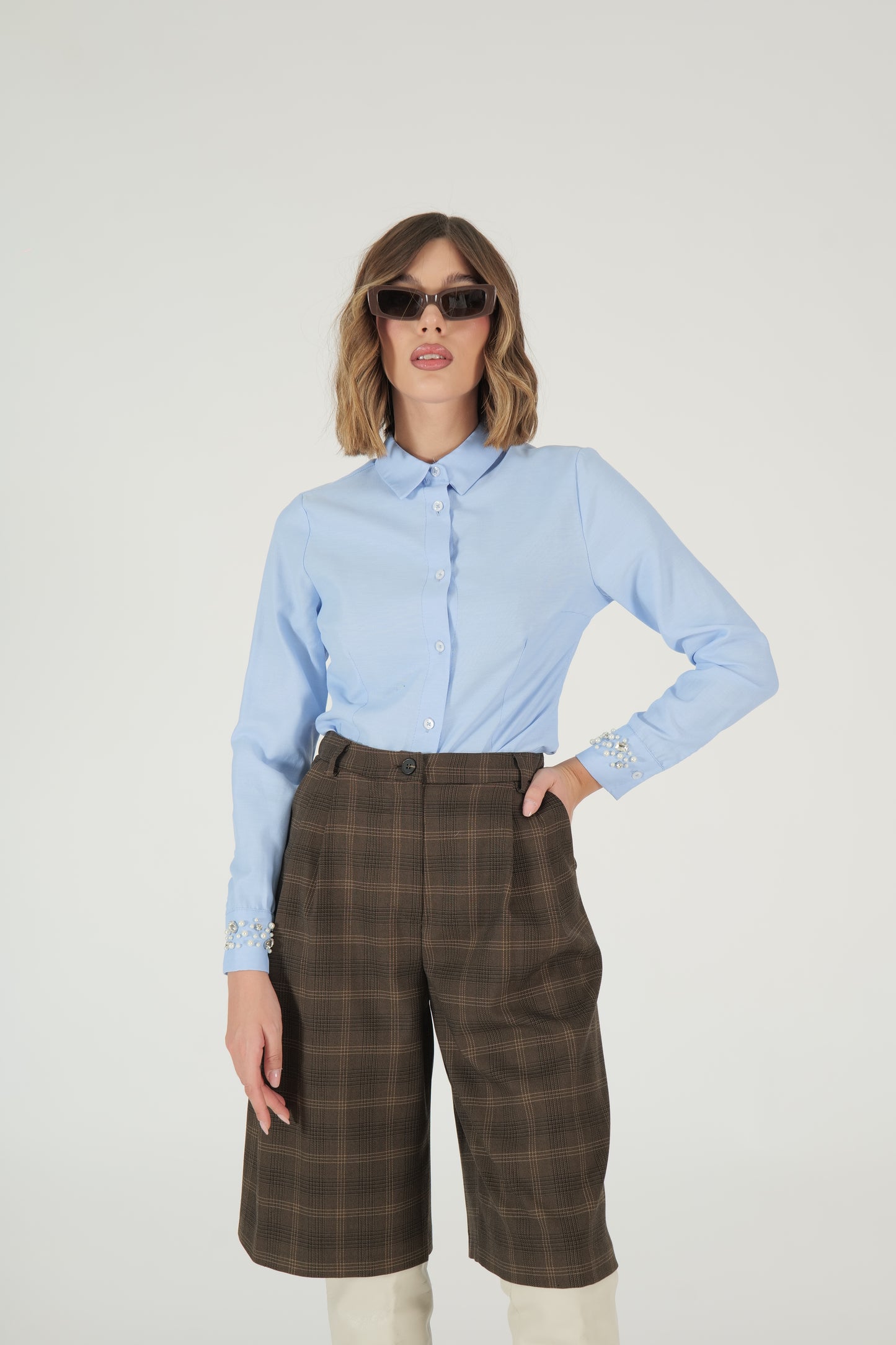 Camicia con polsini gioiello