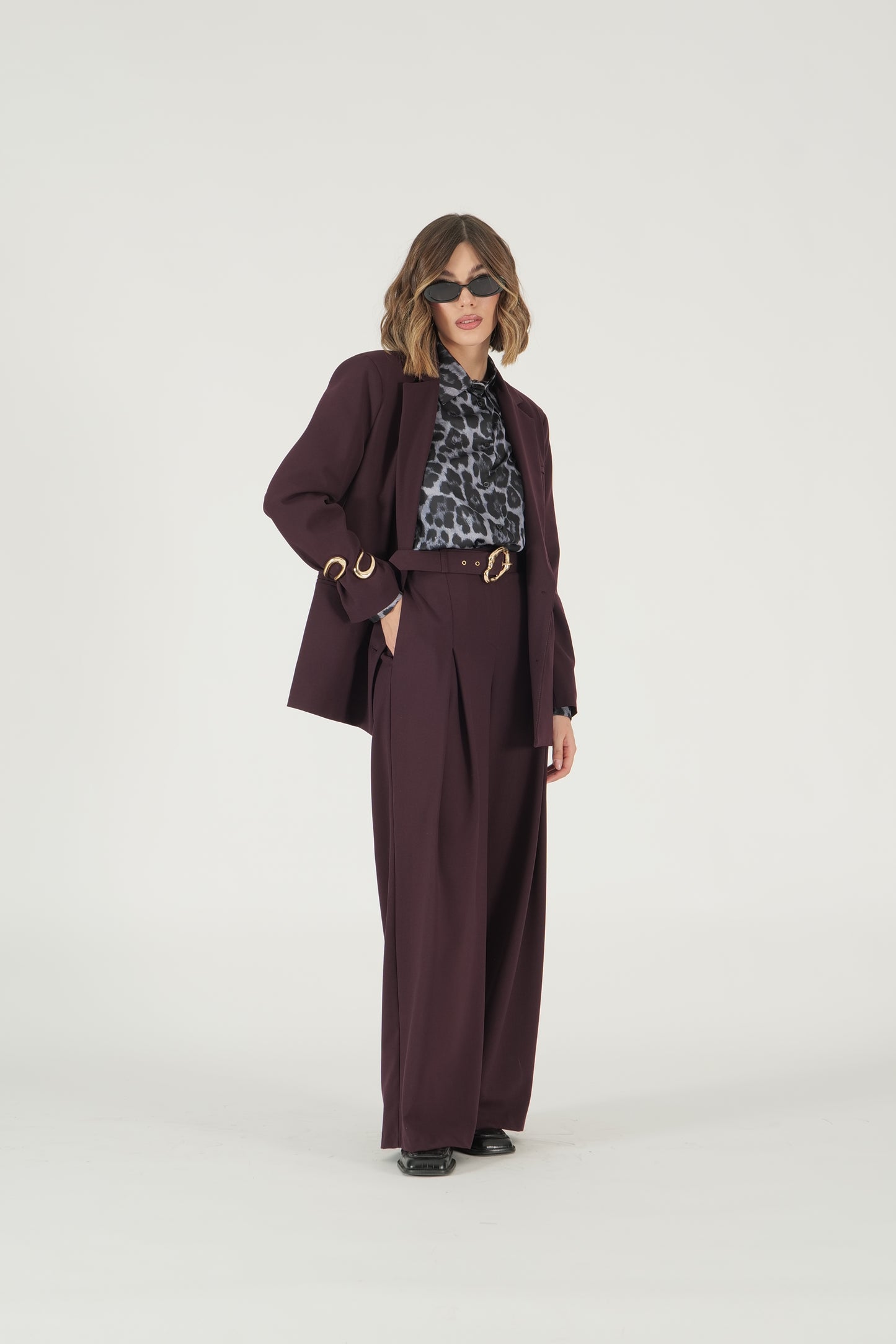 Pantalone palazzo con pinces
