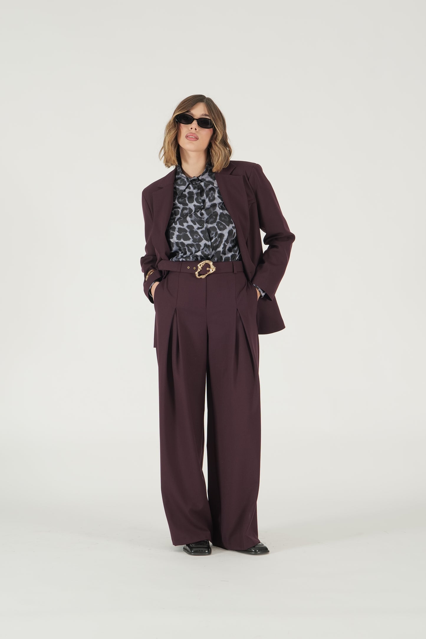 Pantalone palazzo con pinces