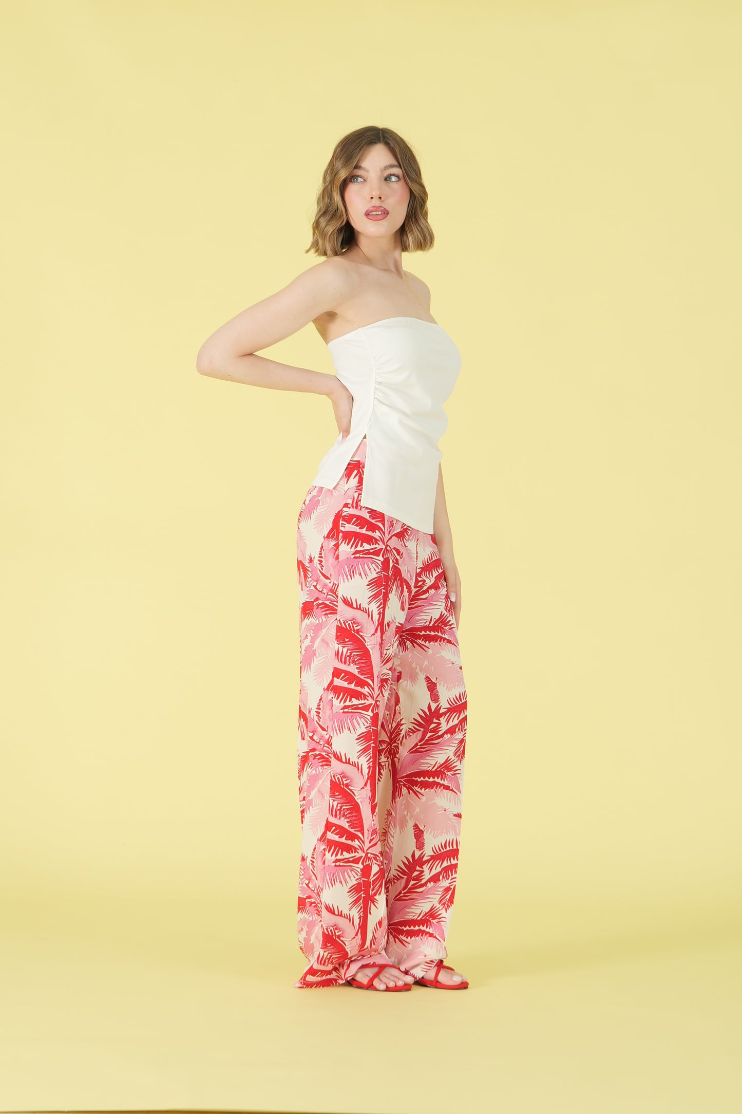 Top a fascia con spacco laterale