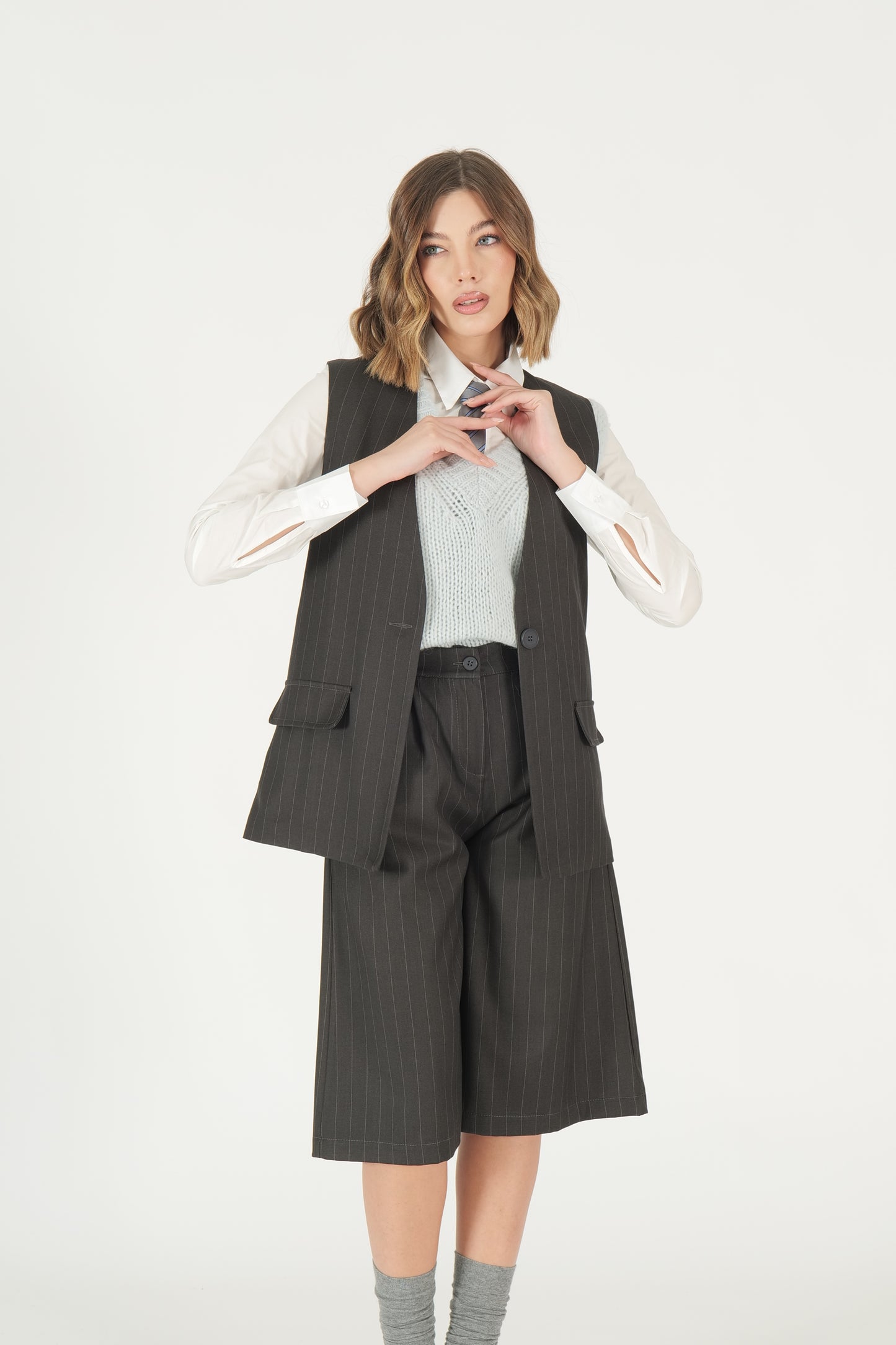 Coordinato gessato gilet e bermuda