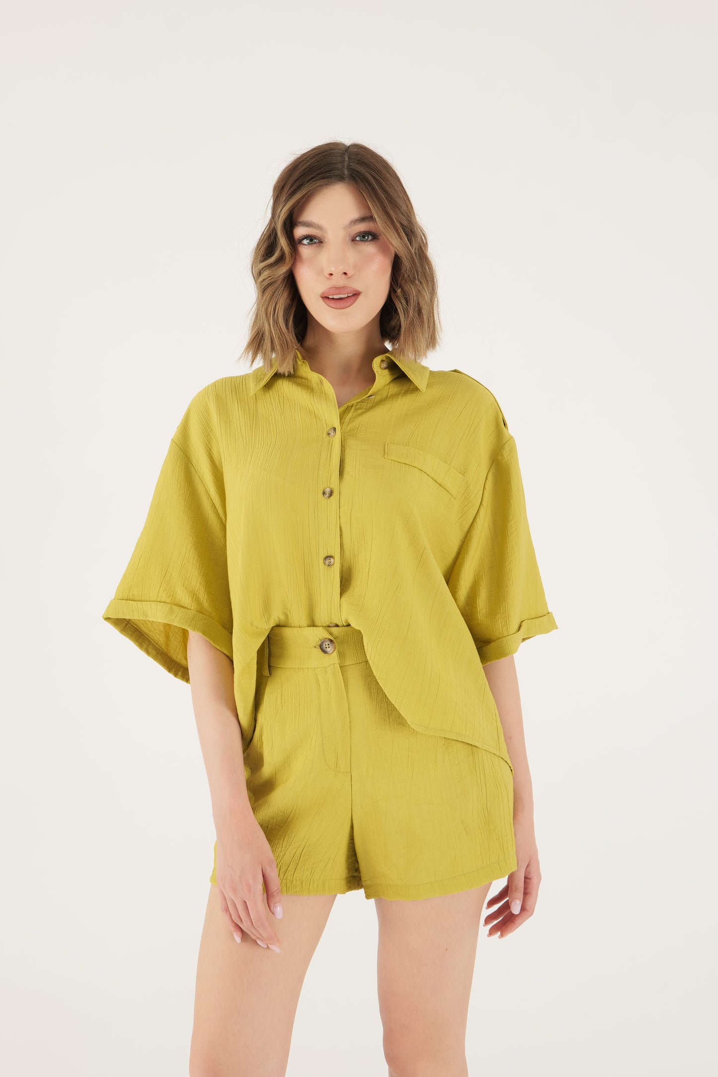 Camicia con manica svasata
