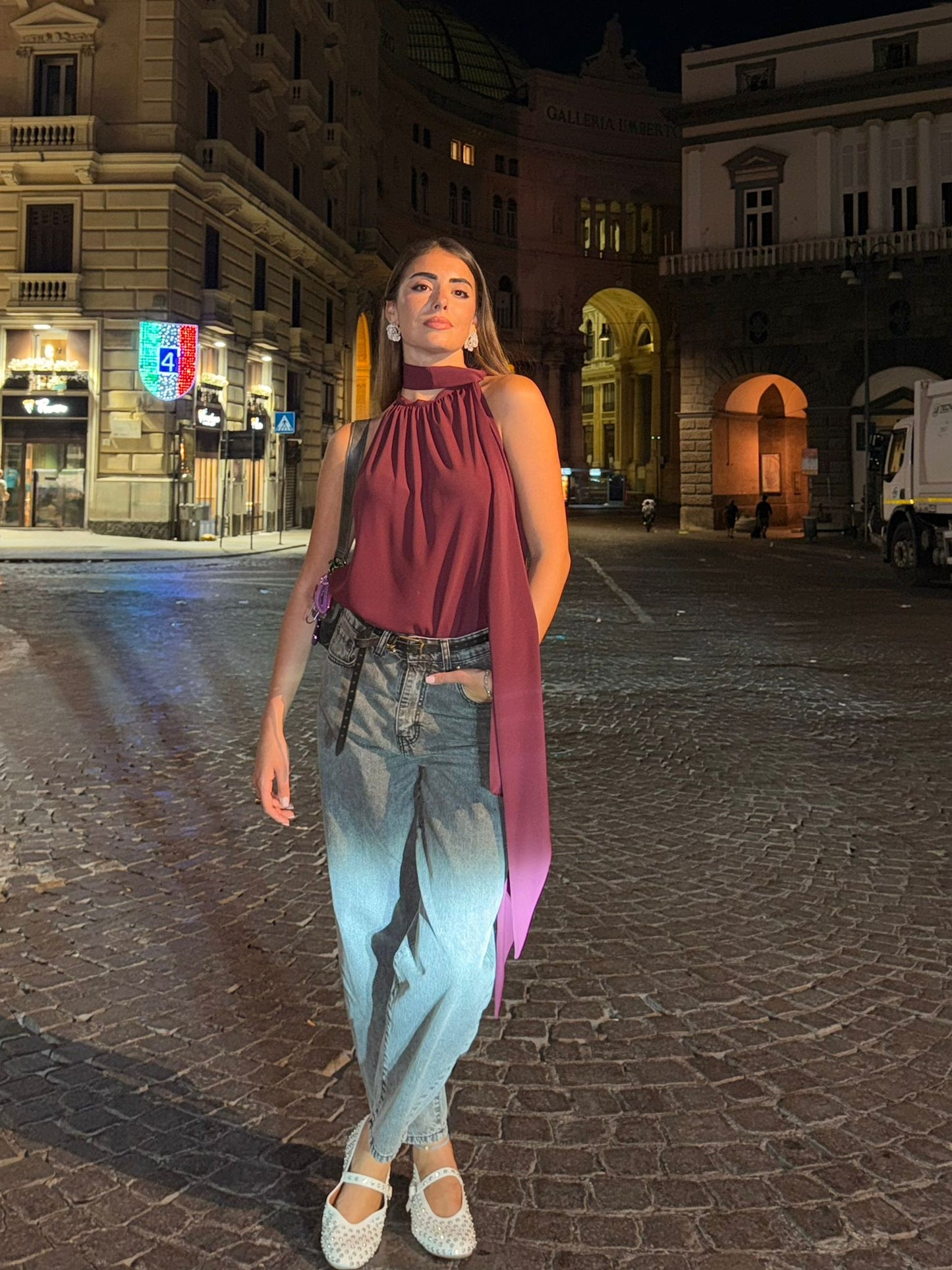 Blusa con foulard