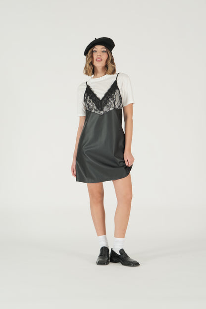 Abito sottoveste in pelle con pizzo
