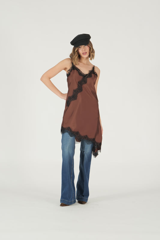 Abito sottoveste con pizzo