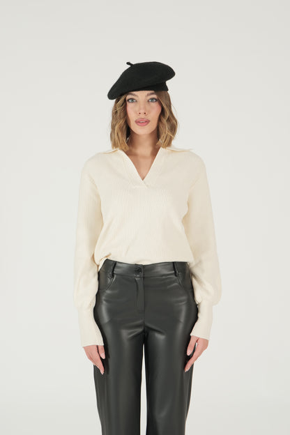 Pullover con colletto in maglia a coste