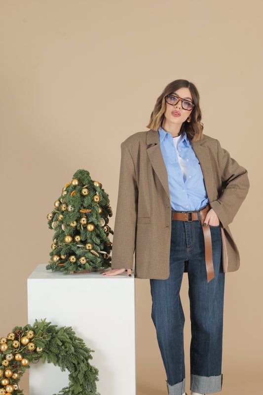 Jeans con risvolto e cintura