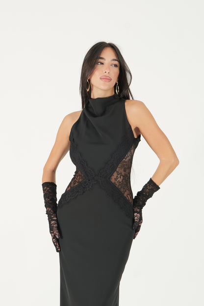 Abito con dettagli in pizzo