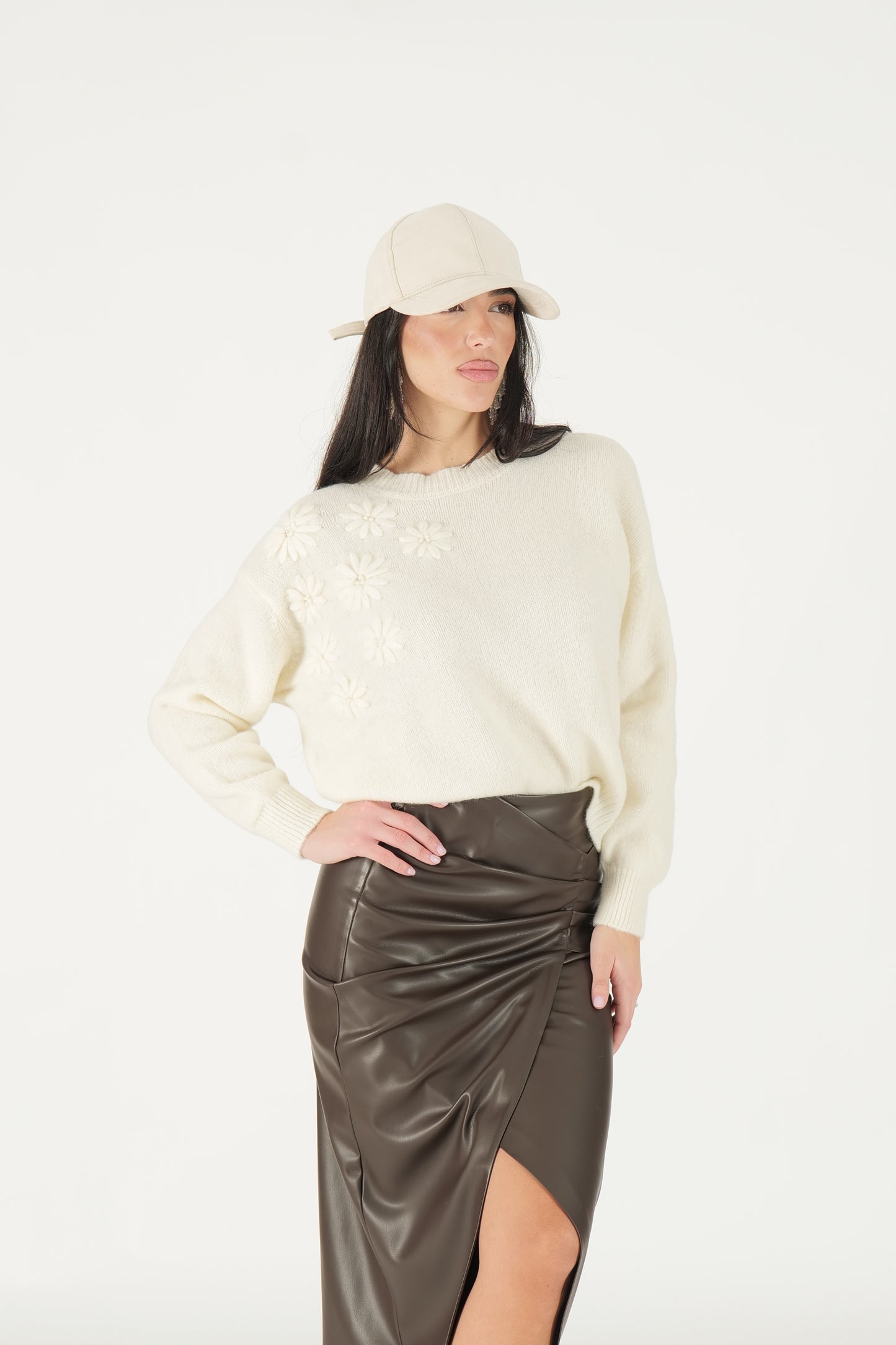 Maglione con ricamo fiori