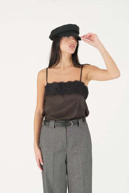 Pantalone palazzo con cintura