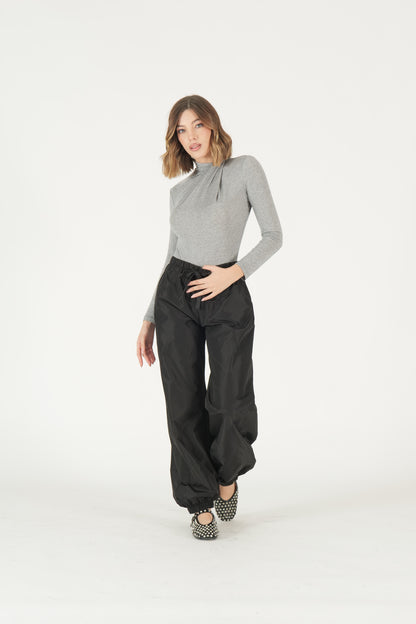 Pantaloni a palloncino drappeggiati