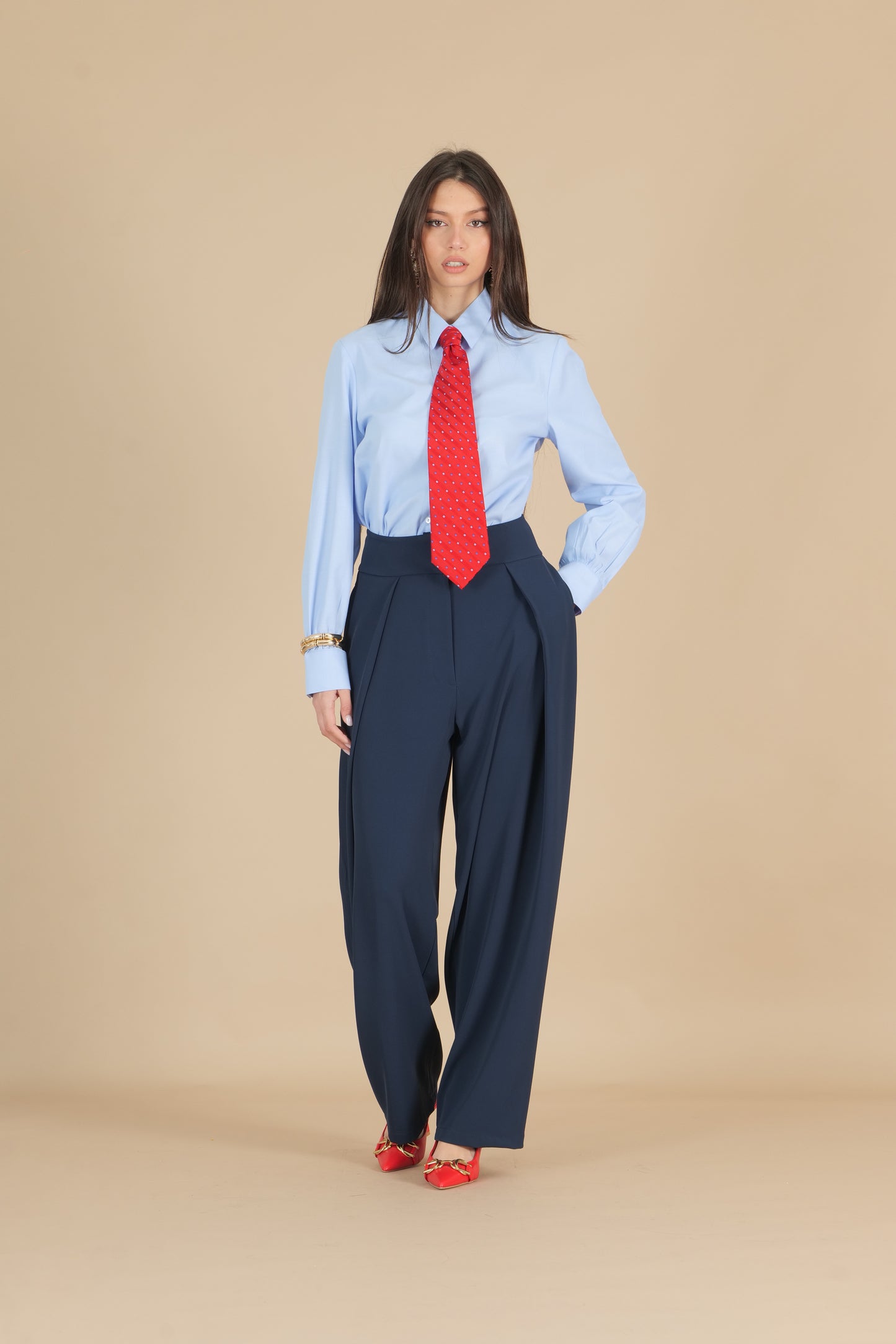 Pantaloni a pieghe