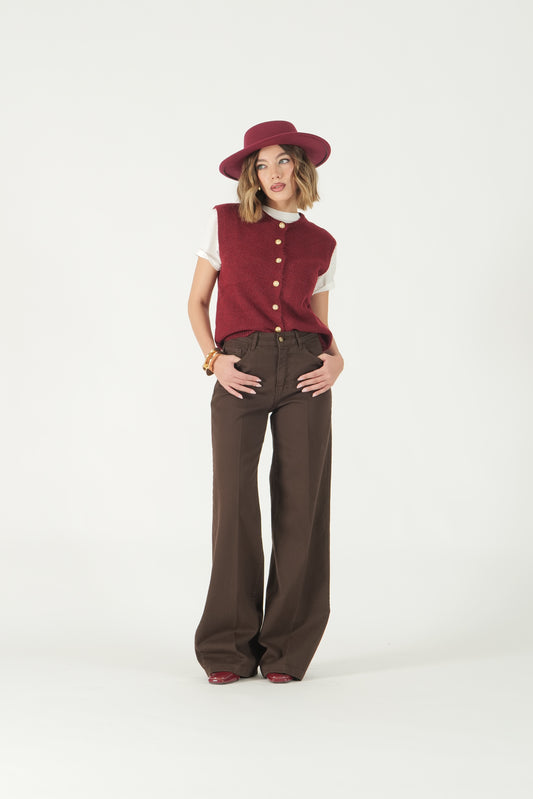 Gilet con bottoni oro