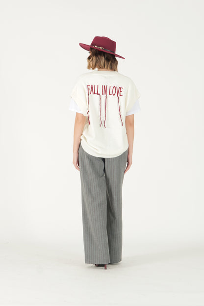 Gilet scollo a V con scritta retro