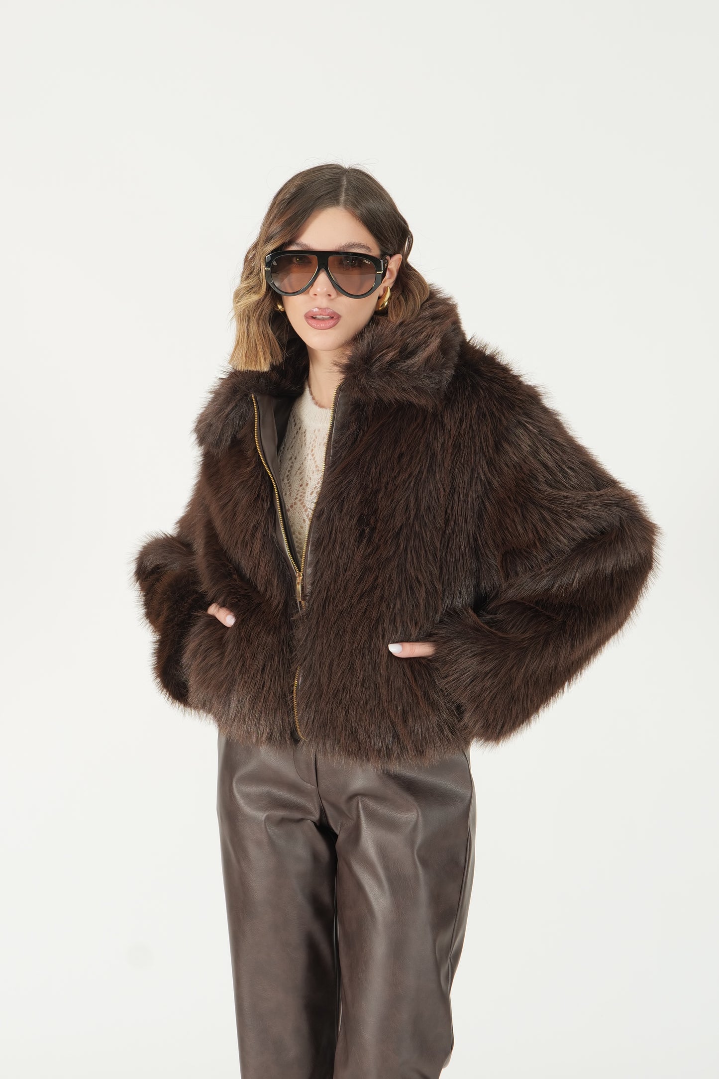 Eco pelliccia corta con zip