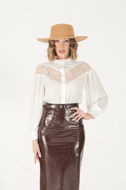 Camicia con dettaglio pizzo