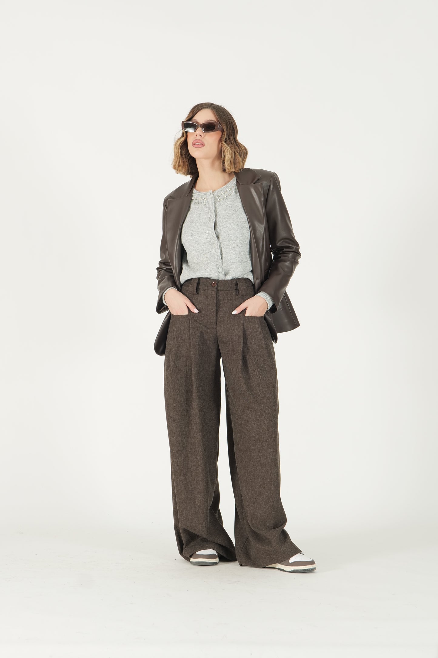 Pantaloni palazzo con pinces