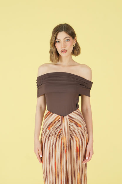 Top con spalle scoperte