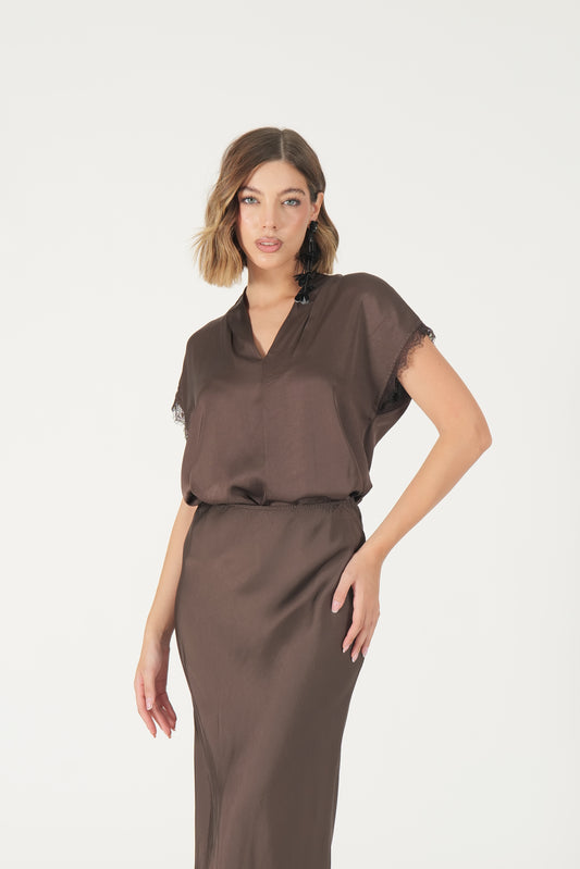 Blusa con dettaglio in pizzo