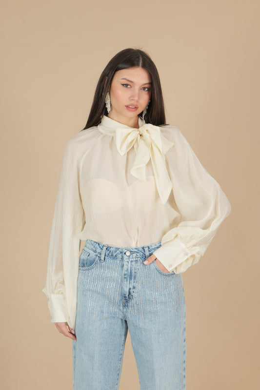 Blusa con fiocco
