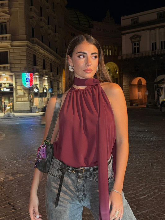 Blusa con foulard